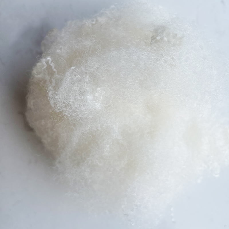 เส้นด้ายพรม 13DX120mm ไฟเบอร์พิเศษ สีขาวงาช้าง